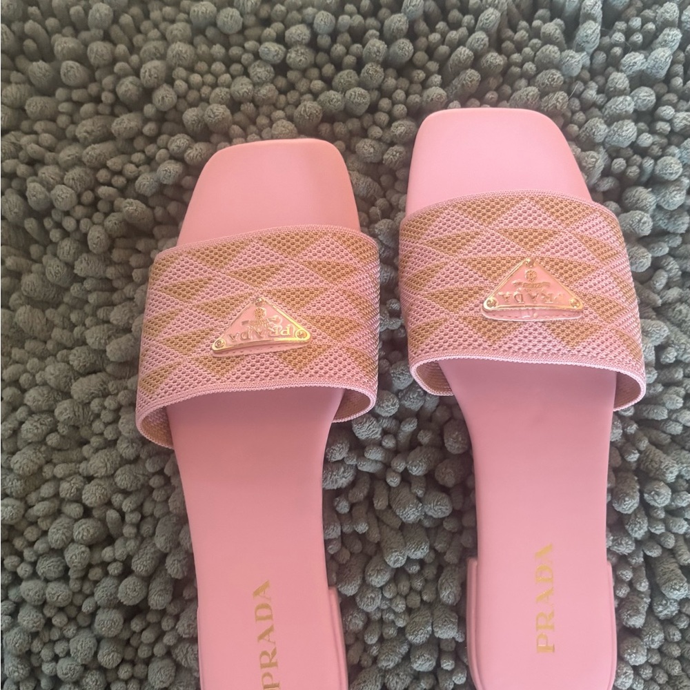 Pink Mesh Slide Sandals with Gold Logo - Picture 3 of 8